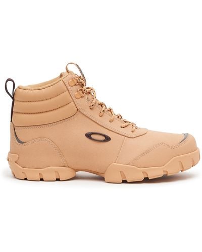 Oakley Outdoor Boots - Natural