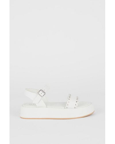 Oasis Leather Scallop Flatform Sandals - White