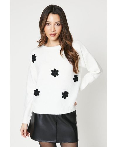 Oasis Corsage Detail Jumper - White