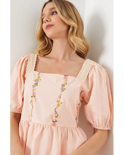 Oasis Puff Sleeve Embroidered Top - Natural