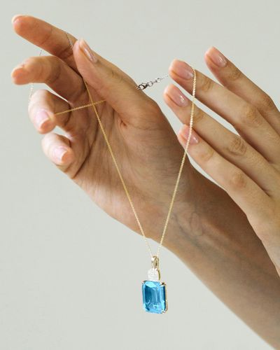 Goshwara Diamond & Blue Topaz Pendant Necklace
