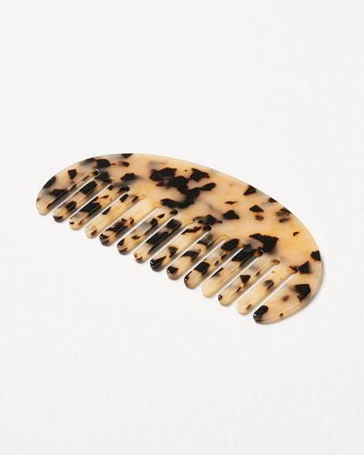 Oliver Bonas Oval Resin Wide Tooth Hair Comb - Brown