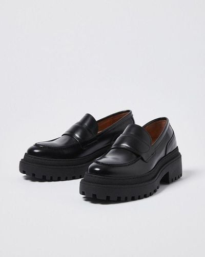 Oliver Bonas Shoe The Bear Iona Leather Loafers - Black