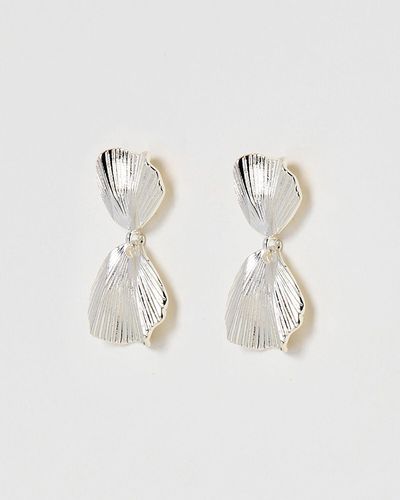 Oliver Bonas Rhea Tiered Leaf Silver Drop Earrings - Natural