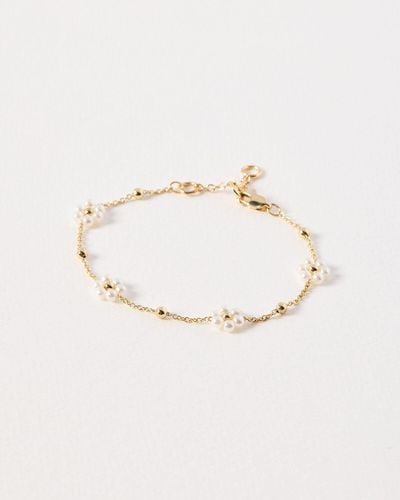 Oliver Bonas Rosaria Faux Pearl Flower Chain Bracelet - Natural