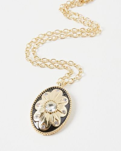 Oliver Bonas Cindy Oval Flower Pendant Necklace - White