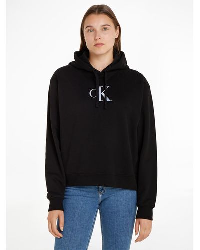 Calvin Klein Kapuzensweatshirt SATIN CK HOODIE mit Logomarkenlabel - Schwarz