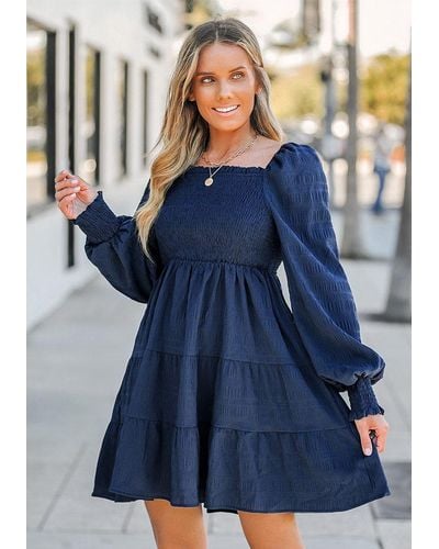 CUPSHE Blusenkleid Stil und Komfort Glamouröses Gesmoktes Minikleid - Blau