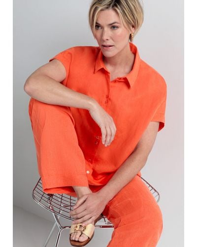 Bianca Kurzarmbluse SABEA mit Hemdblusenkragen in der Trendfarbe 'papaya' - Orange