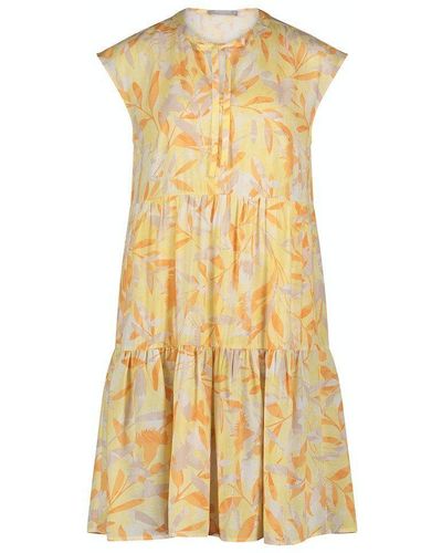 BETTY&CO Strickkleid Kleid Kurz ohne Arm - Gelb