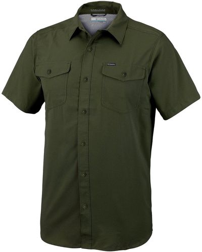 Columbia Outdoorhemd UtilizerTM II Solid Short Sleeve Shirt mit Omni-WickTM-Technologie - Grün