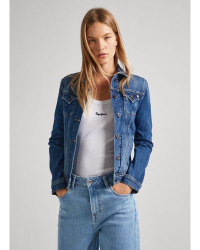 Pepe Jeans Jeansjacke THRIFT mit aufgesetzten Brusttaschen und durchgehender Knopfleiste - Blau