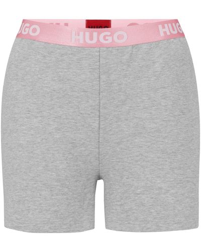 HUGO Sporty Logo Shorts sichtbarem Bund mit Marken-Logos - Grau