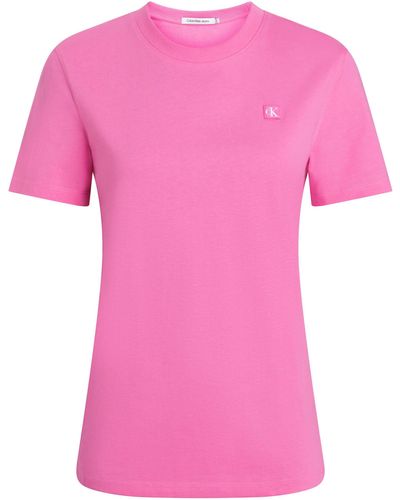 Calvin Klein T-Shirt CK EMBRO BADGE REGULAR TEE mit Logopatch - Pink