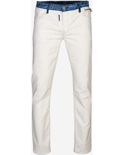 Cipo & Baxx Bequeme Jeans mit farblich abgehobenem Hosenbund - Weiß