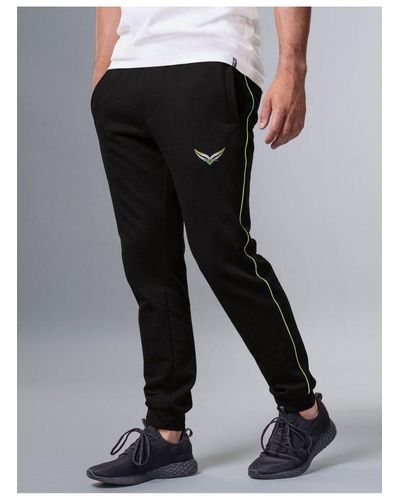 Trigema Jerseyhose Jogginghose mit kontrastfarbigen Streifen (1-tlg) - Schwarz