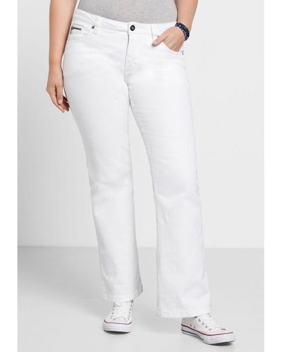 Sheego Bootcut-Jeans Große Größen in 5-Pocket-Form, mit Used-Effekten - Weiß