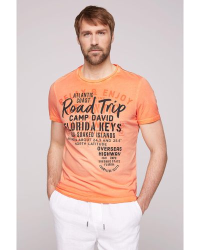 Camp David T-Shirt mit auffälligen Front-Schriftzügen - Orange