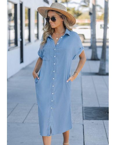 CUPSHE Strandkleid Maxikleid Lässiges Frühlings-Denim-Kleid mit Seitentaschen - Blau