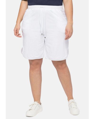Damen-Kurze Hosen und Shorts von Sheego in Weiß | Lyst DE