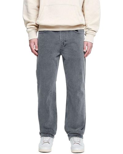 PEGADOR 5-Pocket-Jeans Baures Straight (1-tlg., kein Set) logogeprägte Knöpfe und Nieten - Grau