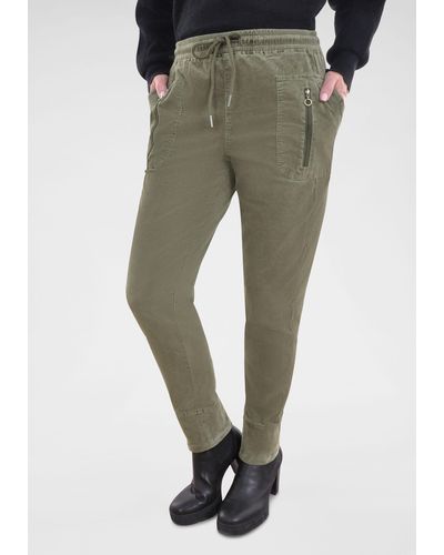 NAVIGAZIONE Jogger Pants mit Zusatz-Reißverschlusstaschen - Grün