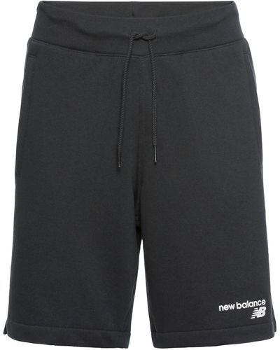 New Balance Shorts - Grau