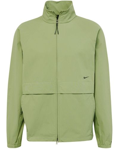 Nike Funktionsjacke (1-St) - Grün