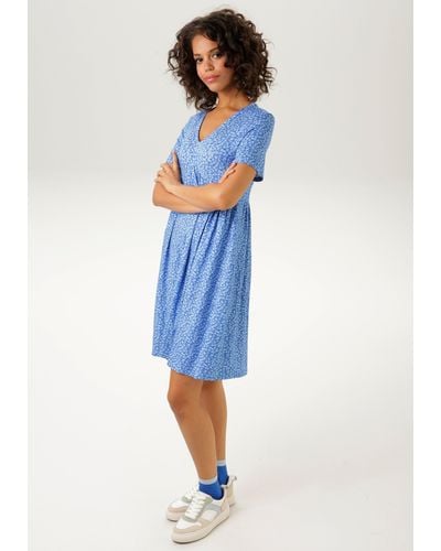 Aniston CASUAL Sommerkleid mit verspielten Millefleurs-Druck - Blau