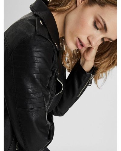 Vero Moda Jacke VMKERRIULTRA - Schwarz