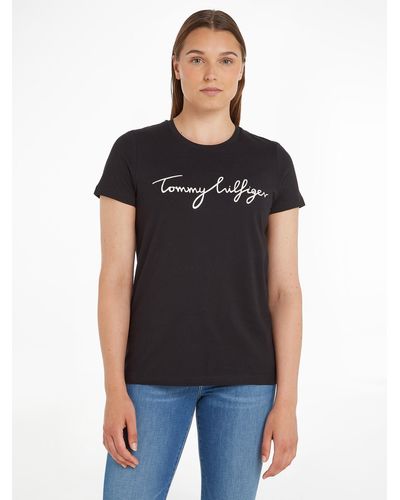 Tommy Hilfiger T-Shirt HERITAGE CREW NECK GRAPHIC TEE mit Script -Schriftzug & Logo-Flag am Saum - Schwarz