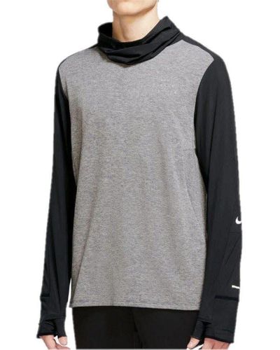 Nike Sweatshirt M Nk Run Dvn Sphr Elmnt Top - Grau