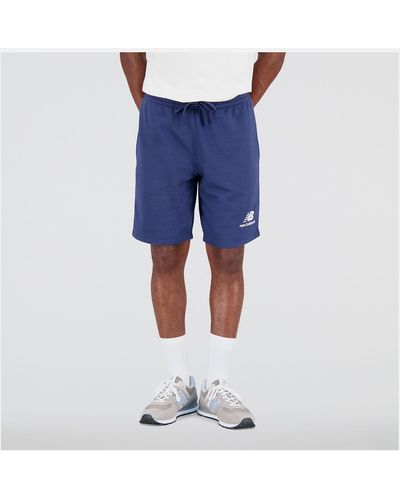 New Balance Laufshorts NB Essentials Stacked Logo Fleece Short - Blau
