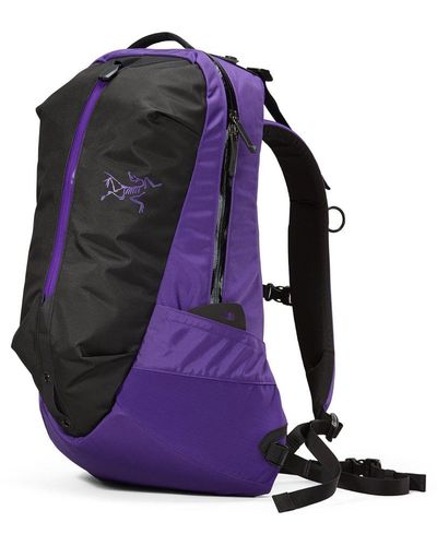 Arc'teryx Arro Backpack – 22 L Arro Backpack – 22 L - Purple