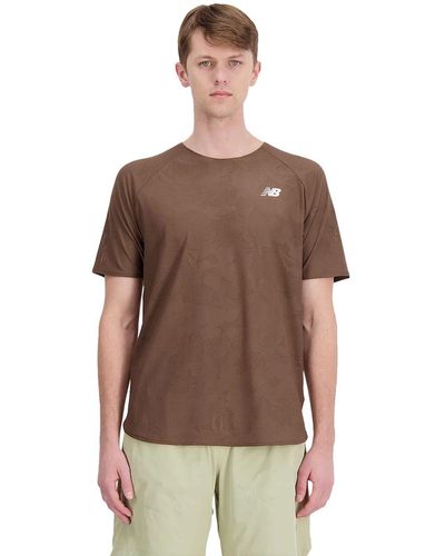 New Balance Q Speed Jacquard Short Sleeve Shirt Q Speed Jacquard Short Sleeve Shirt - Brown