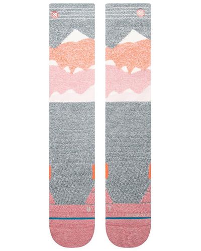Stance Lonely Peaks Mid Cushion Socks Lonely Peaks Mid Cushion Socks - Pink