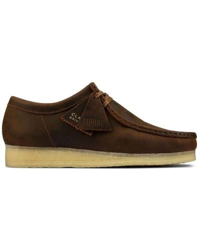 Clarks Wallabee Shoes Beeswax Leather - Brown