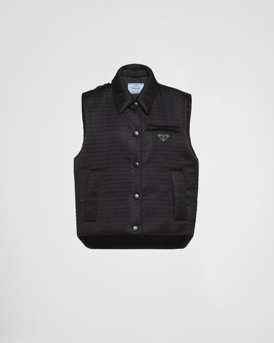 Prada Gilet Sans Manches En Re-nylon Matelassé - Noir