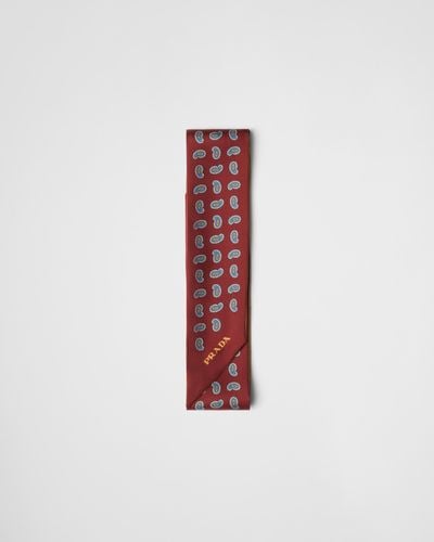Prada Schmale Krawatte Aus Bedrucktem Seidentwill - Weiß