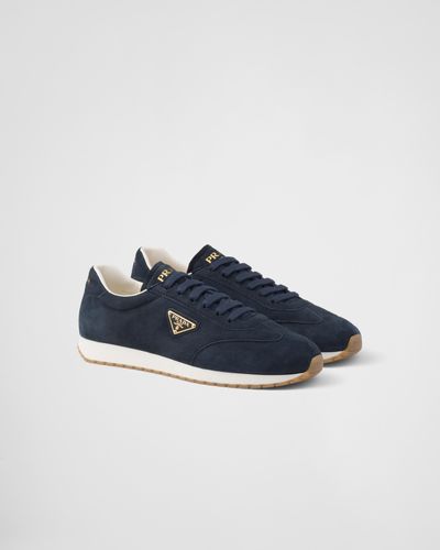 Prada Wildleder-Sneakers mit Triangel-Logo - Blau