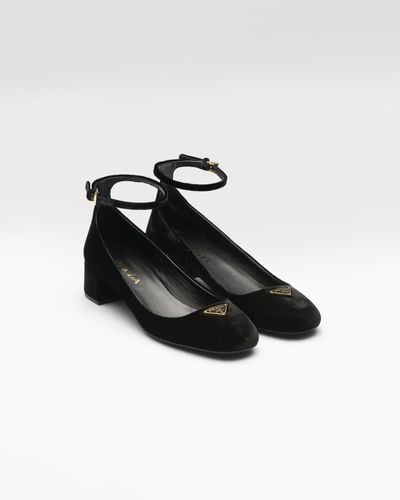 Prada Velvet Court Shoes - Black