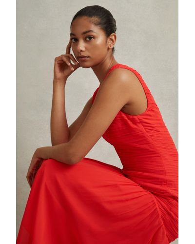 Reiss Saffy - Coral Petite Ruched Bodycon Midi Dress - Red
