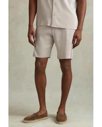 Reiss Conor - Silver Ribbed Elasticated Waist Shorts - Natural