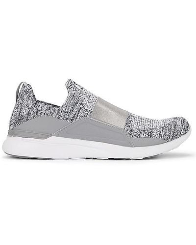 Athletic Propulsion Labs Techloom Bliss Trainer - White