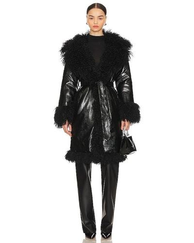 OW Collection Freya Faux Fur Coat - Black