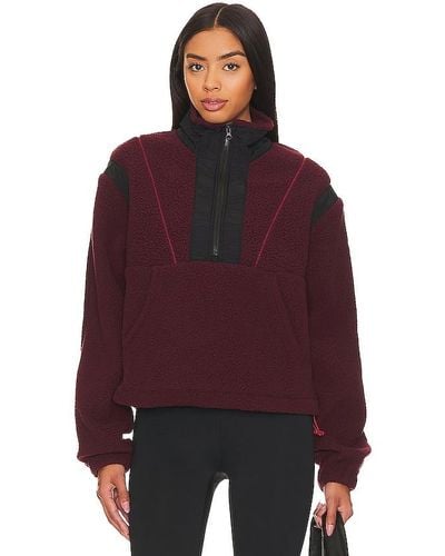 IVL COLLECTIVE Fleece Pullover - Red