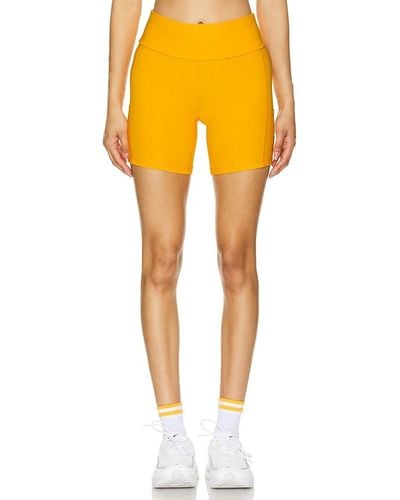 Goldbergh Florish Shorts - Yellow