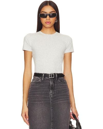 GOOD AMERICAN Cropped Baby Tee - Grey