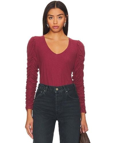 Nation Ltd Renee shirred sleeve v-neck top - Rojo