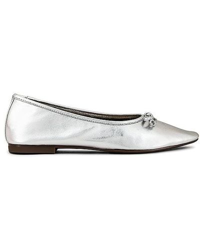 SCHUTZ SHOES Arissa Flat - White